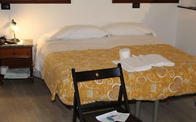 Enrica Barrani Room